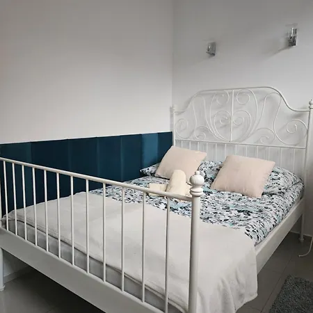 شقة Apartamenty Wiselka