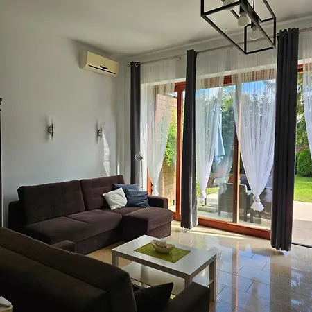 شقة Apartamenty Wiselka *